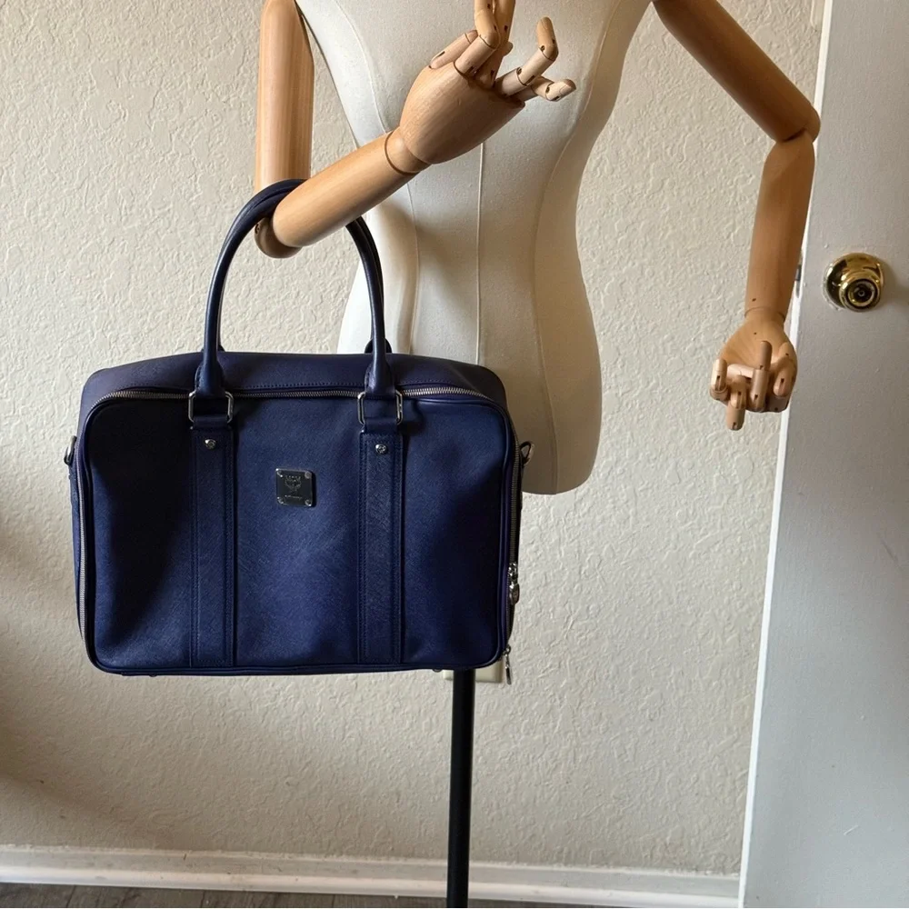 💎AUTHENTIC MCM LAPTOP/DOCUMENT BAG💎 - Picture 15 of 16